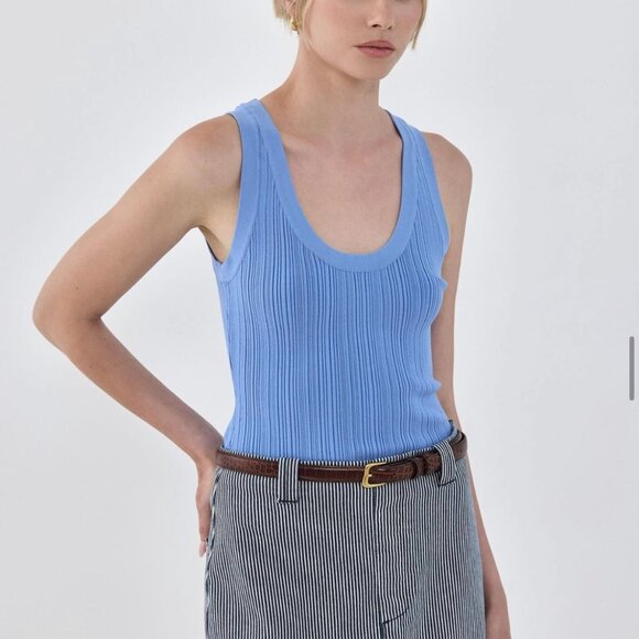 Dé Rococo: Deep Scoop Ribbed Tank Top NWT - Picture 1 of 7